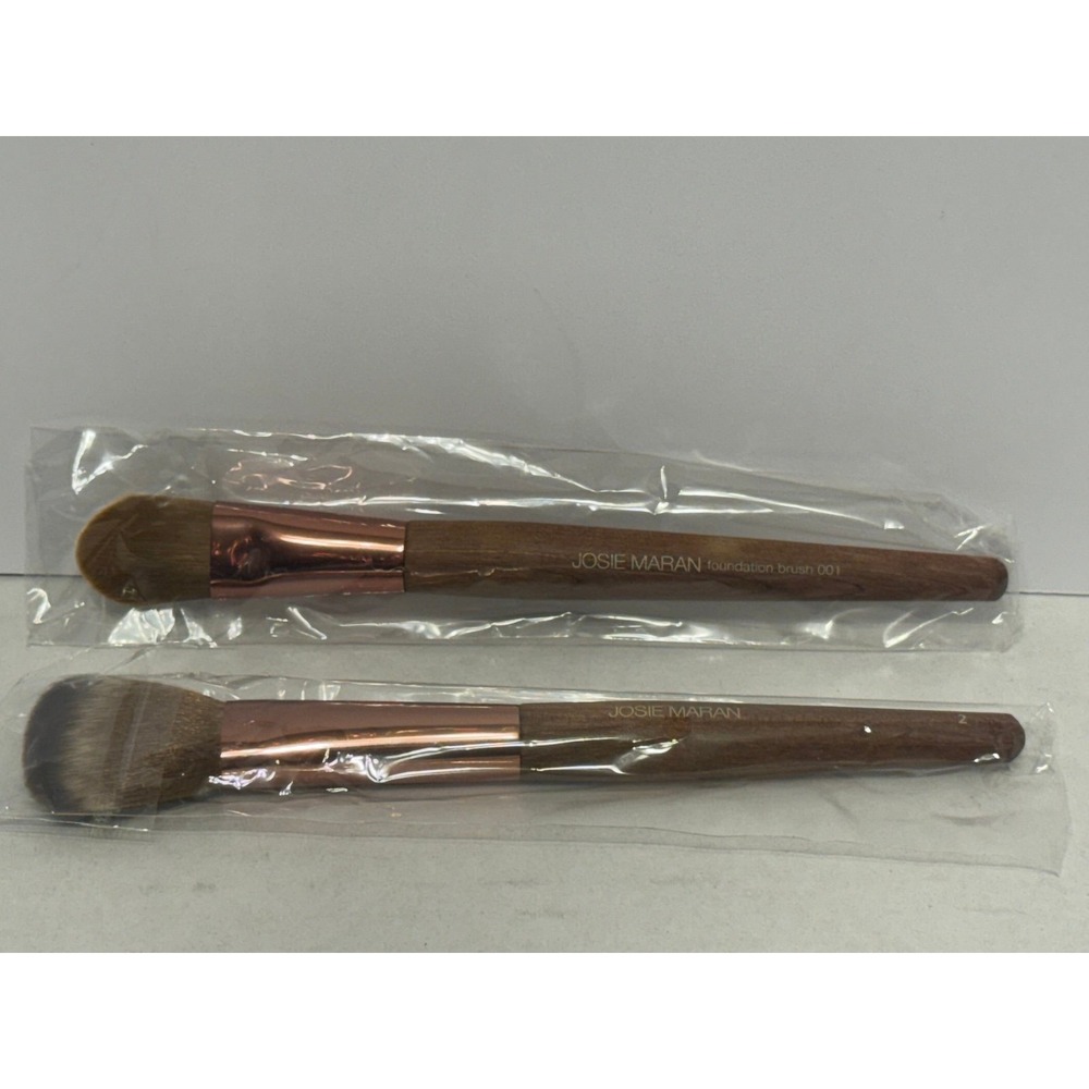 Josie Maran makeup brushes bundle NEW